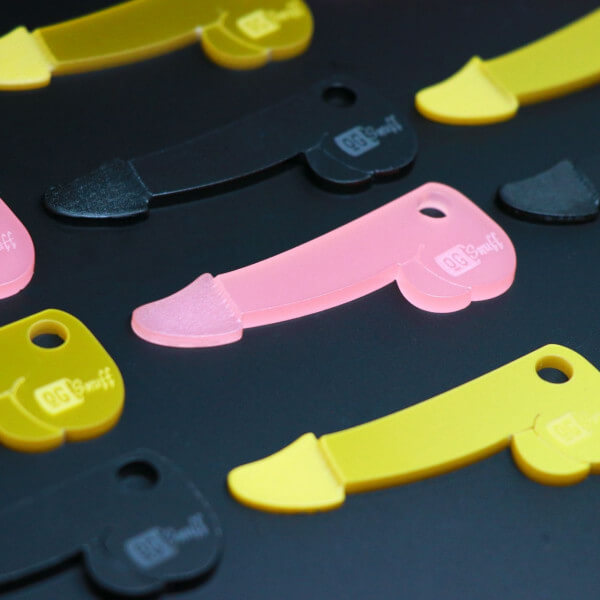 OG SNUFF - Penis / Lžička - Různé barvy OG SNUFF - Penis / Lžička - Různé barvy