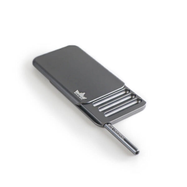 Ergonomický a štíhlý design Ergonomický a štíhlý design